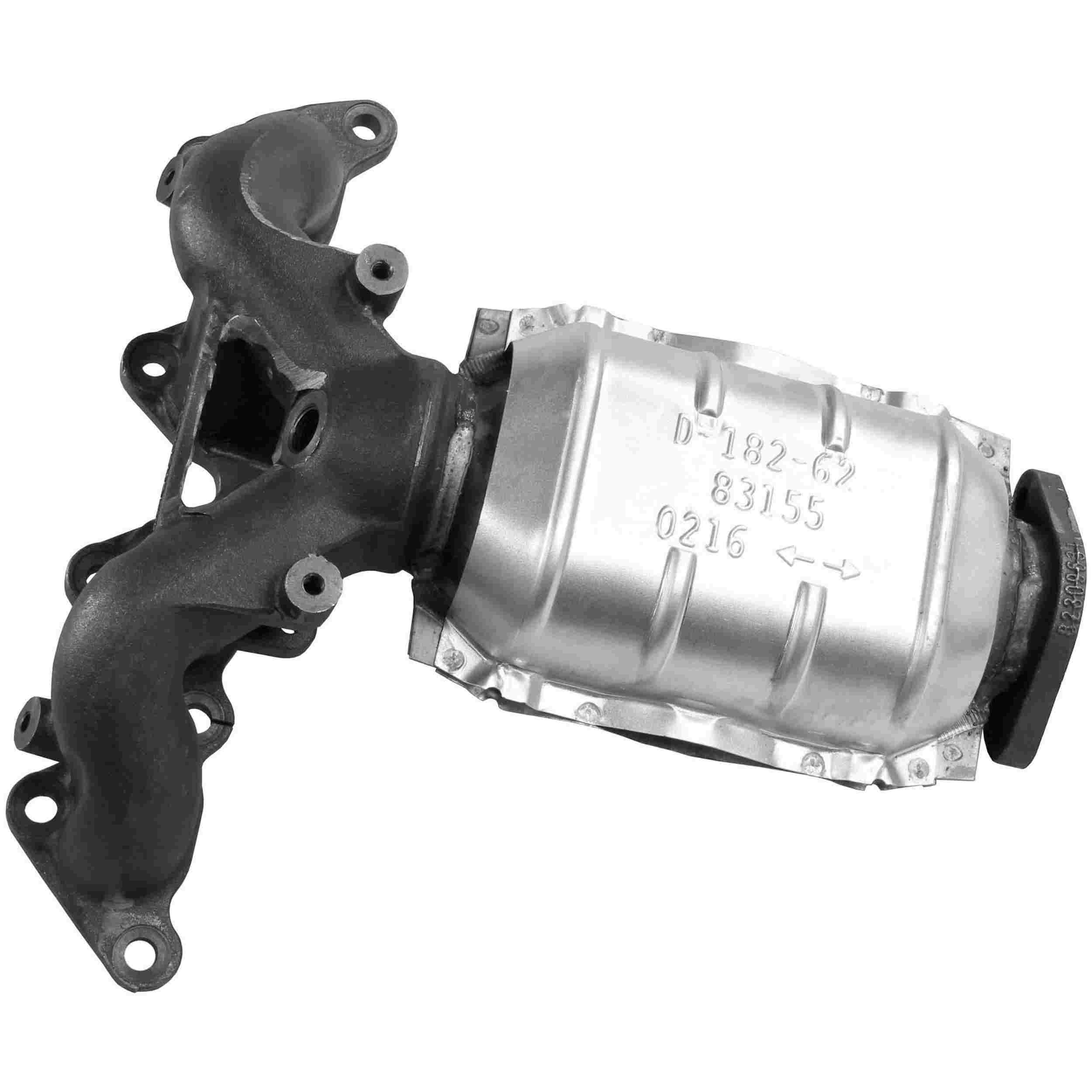 Walker Exhaust Catalytic Converter with Integrated Exhaust Manifold 83155