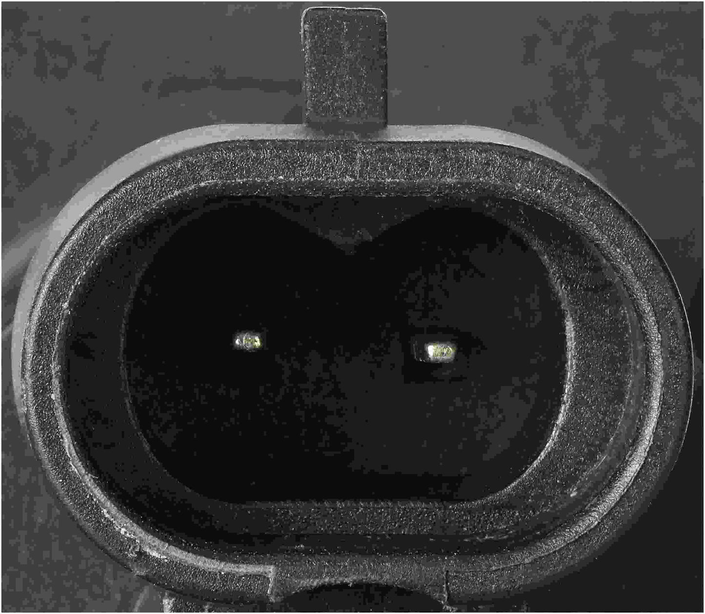 Gates 06-11 Hyundai Sonata 4-Cyl. 2.4L Vapor Canister Purge Solenoid - 2 Hose Port PV393