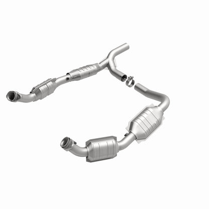 MagnaFlow Ford OEM Grade Federal / EPA Compliant Direct-Fit Catalytic Converter 51640 360 Degree Image Set