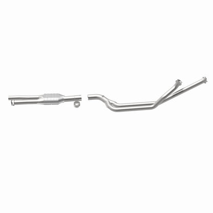 MagnaFlow Mercedes-Benz Standard Grade Federal / EPA Compliant Direct-Fit Catalytic Converter 23837 360 Degree Image Set