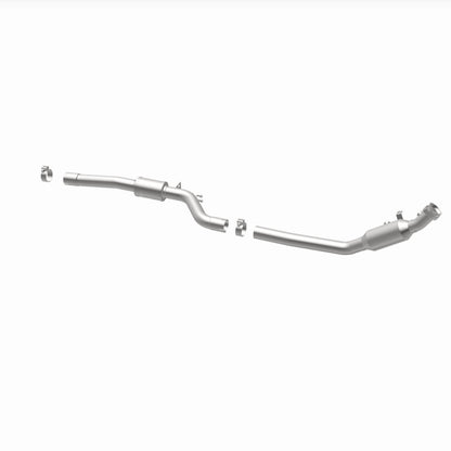 Magnaflow Conv DF 2013-2017 SL550 V8 4.6 OEM Underbody 21-572 21-572 360 Degree Image Set