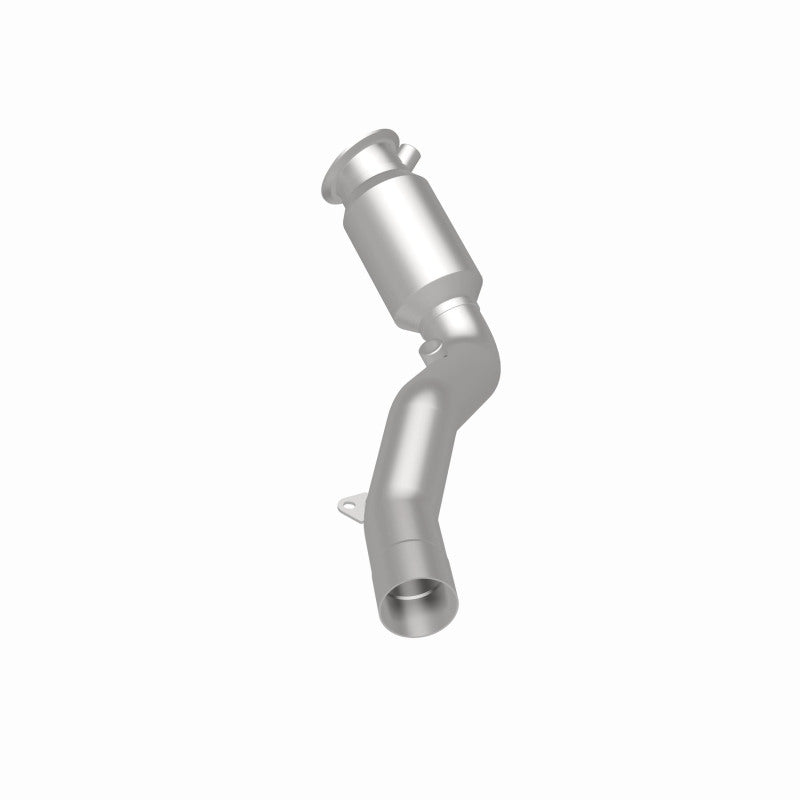 MagnaFlow BMW OEM Grade Federal / EPA Compliant Direct-Fit Catalytic Converter 52930 360 Degree Image Set