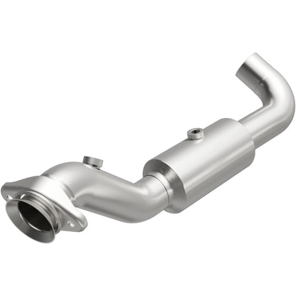 MagnaFlow Ford F-150 OEM Grade Federal / EPA Compliant Direct-Fit Catalytic Converter 21-465 Photo - Primary