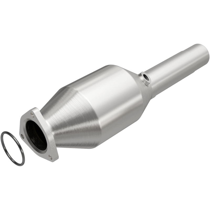 MagnaFlow Volkswagen California Grade CARB Compliant Direct-Fit Catalytic Converter 4481957 Photo - Primary