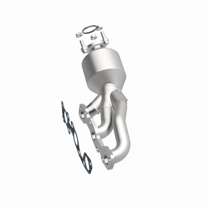MagnaFlow Nissan HM Grade Federal / EPA Compliant Manifold Catalytic Converter 24381 360 Degree Image Set