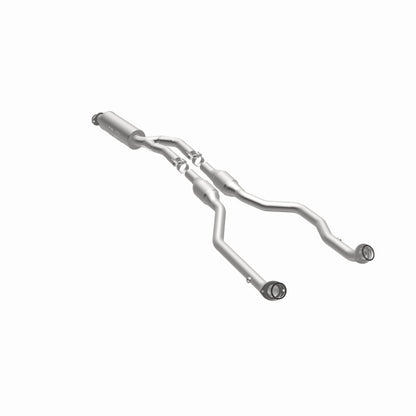 MagnaFlow Lexus IS250 OEM Grade Federal / EPA Compliant Direct-Fit Catalytic Converter 21-071 360 Degree Image Set