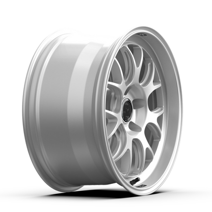 fifteen52 Apex RSR 18x9.5 5x120 22mm ET 72.56mm Center Bore Radiant Silver RSARS-89552+22 RSARS-89552+22 User 1