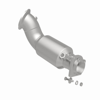 MagnaFlow BMW OEM Grade Federal / EPA Compliant Direct-Fit Catalytic Converter 52931 360 Degree Image Set
