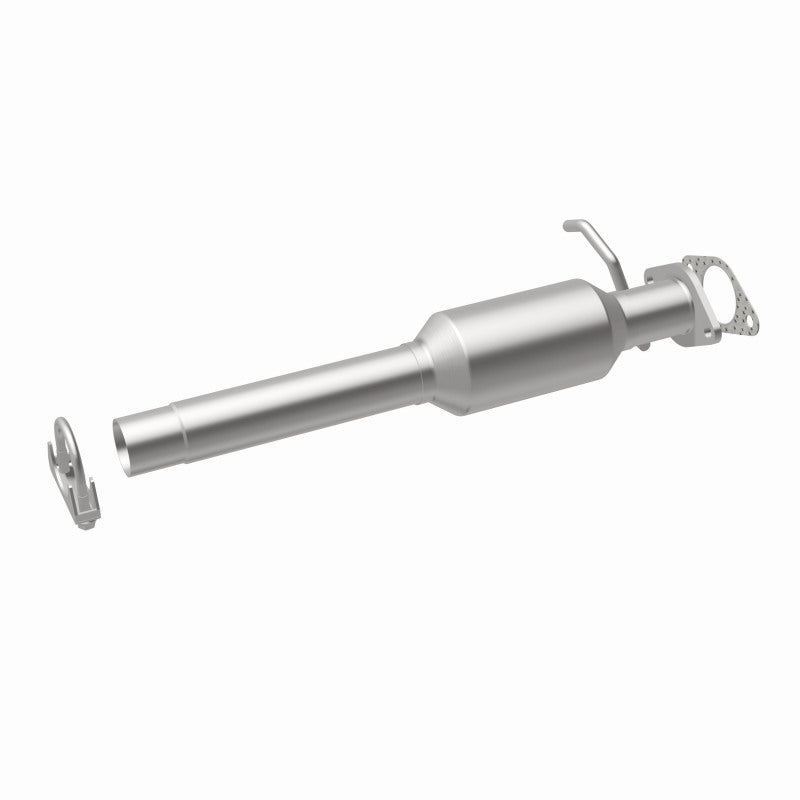 MagnaFlow Toyota Highlander HM Grade Federal / EPA Compliant Direct-Fit Catalytic Converter 24373 360 Degree Image Set