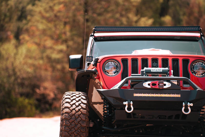 DV8 Offroad 2018+ Jeep Wrangler JL/Gladiator LED Projector Headlights HLCJL-01 HLCJL-01 Photo - Mounted