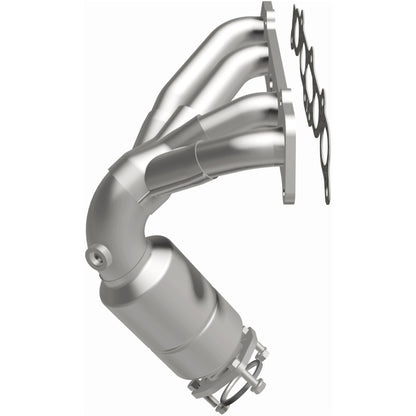 MagnaFlow Toyota OEM Grade Federal / EPA Compliant Manifold Catalytic Converter 49370 Photo - out of package