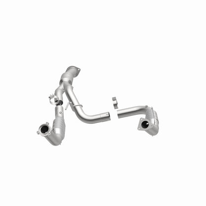 MagnaFlow OEM Grade Federal / EPA Compliant Direct-Fit Catalytic Converter 51812 360 Degree Image Set