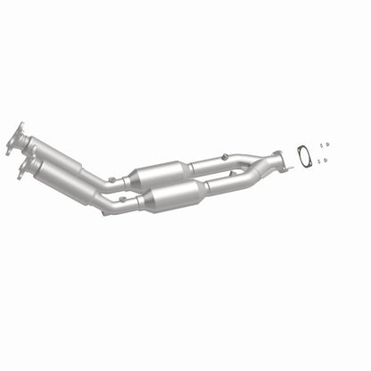 MagnaFlow Volvo S80 California Grade CARB Compliant Direct-Fit Catalytic Converter 4481156 360 Degree Image Set