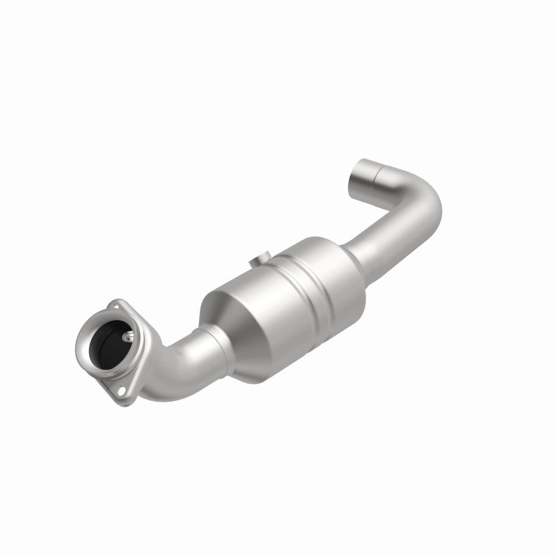 MagnaFlow Ford F-150 OEM Grade Federal / EPA Compliant Direct-Fit Catalytic Converter 52138 360 Degree Image Set
