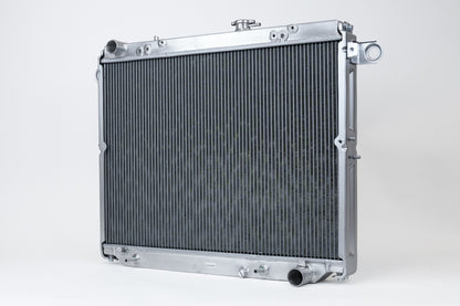 CSF 98-07 Toyota Land Cruiser / Lexus LX470 Heavy Duty All Aluminum Radiator 7207 7207 Photo - out of package