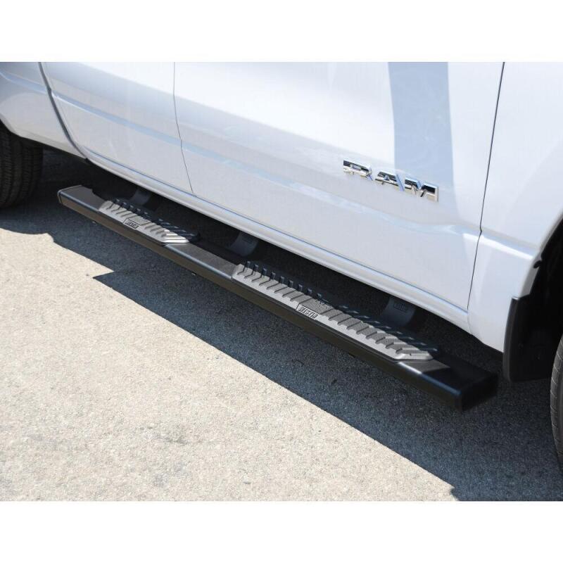 Westin R5 Nerf Step Bars 28-51235 Photo - Mounted