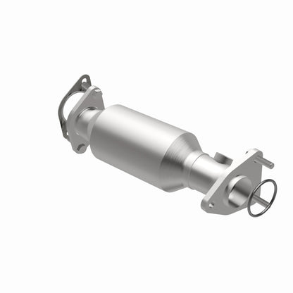 MagnaFlow OEM Grade Federal / EPA Compliant Direct-Fit Catalytic Converter 52668 360 Degree Image Set