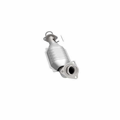 MagnaFlow Toyota Tundra HM Grade Federal / EPA Compliant Direct-Fit Catalytic Converter 23752 360 Degree Image Set