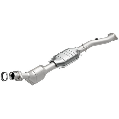 MagnaFlow OEM Grade Federal / EPA Compliant Direct-Fit Catalytic Converter 51733 Photo - Primary