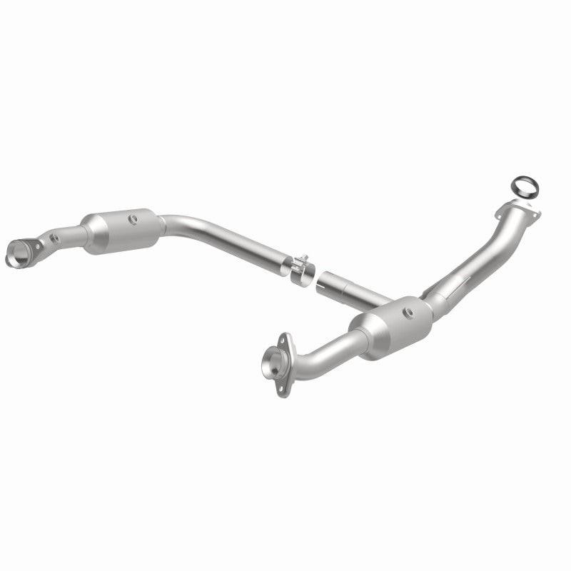 MagnaFlow OEM Grade Federal / EPA Compliant Direct-Fit Catalytic Converter 49598 360 Degree Image Set