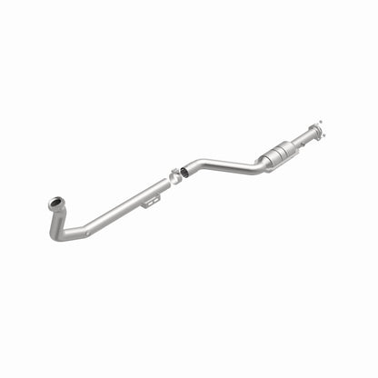 MagnaFlow Mercedes-Benz C230 HM Grade Federal / EPA Compliant Direct-Fit Catalytic Converter 24106 360 Degree Image Set