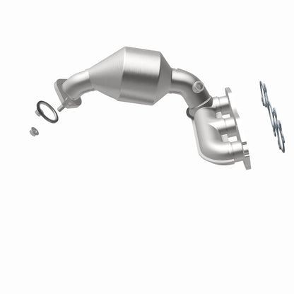 MagnaFlow Toyota Sienna California Grade CARB Compliant Manifold Catalytic Converter 5582822 360 Degree Image Set
