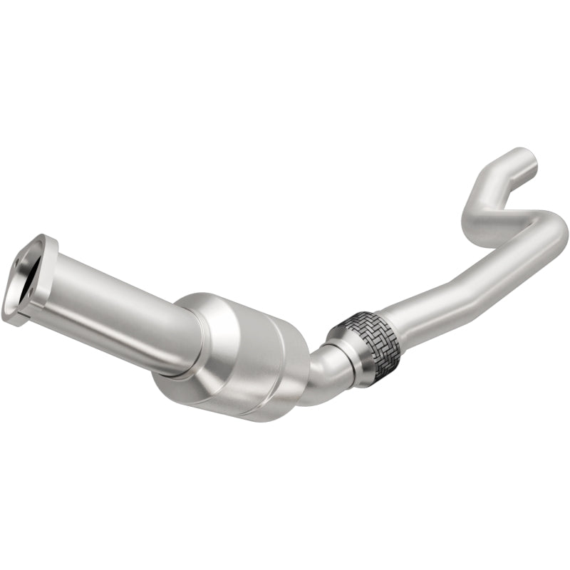 MagnaFlow OEM Grade Federal / EPA Compliant Direct-Fit Catalytic Converter 51584 Photo - Primary