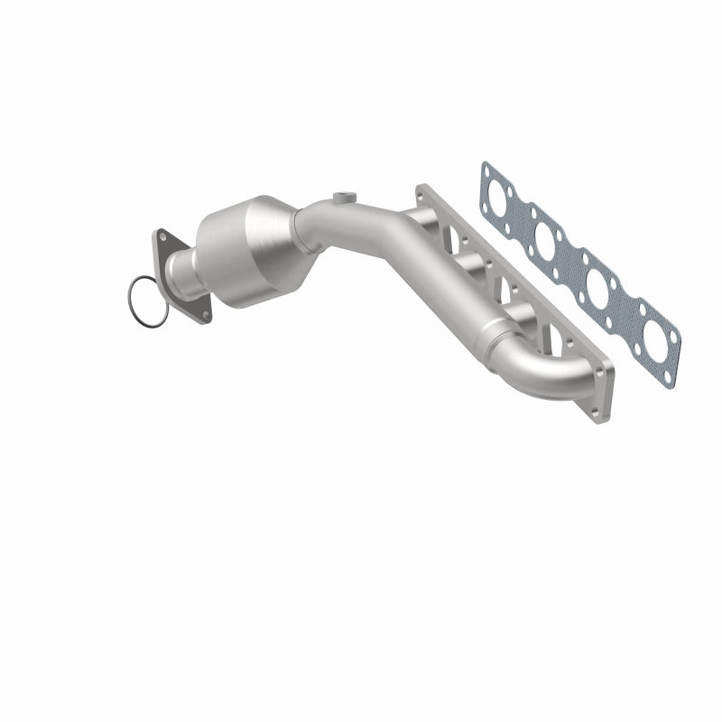 MagnaFlow Infiniti OEM Grade Federal / EPA Compliant Manifold Catalytic Converter 52425 360 Degree Image Set