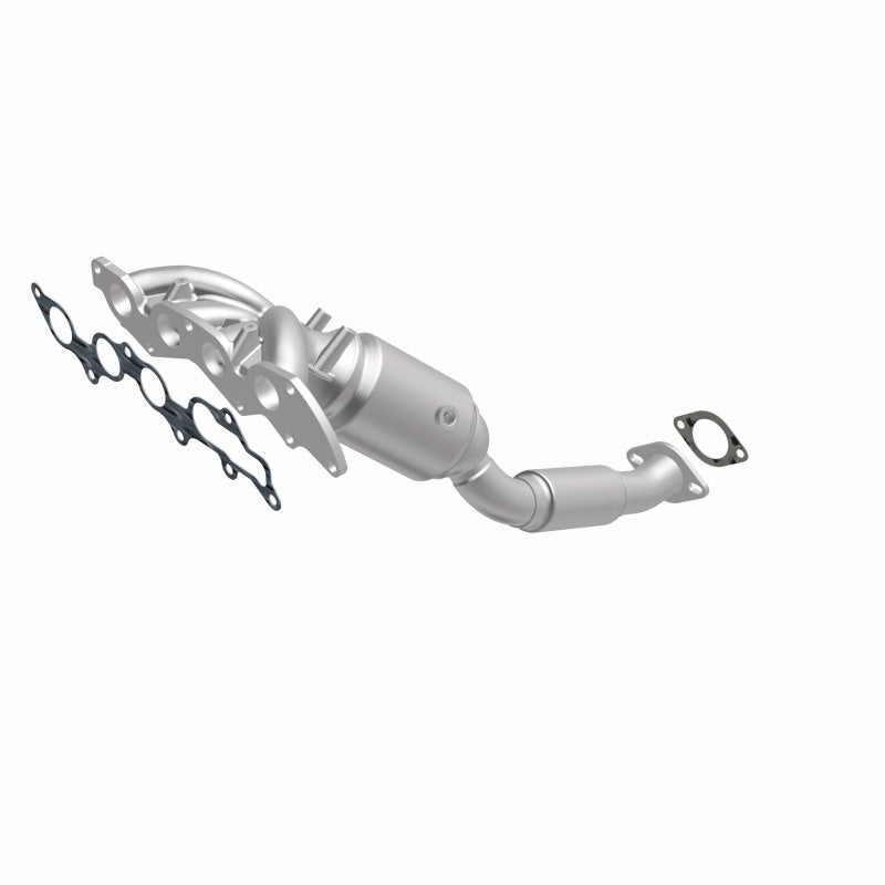 MagnaFlow Ford Focus California Grade CARB Compliant Manifold Catalytic Converter 5531052 360 Degree Image Set