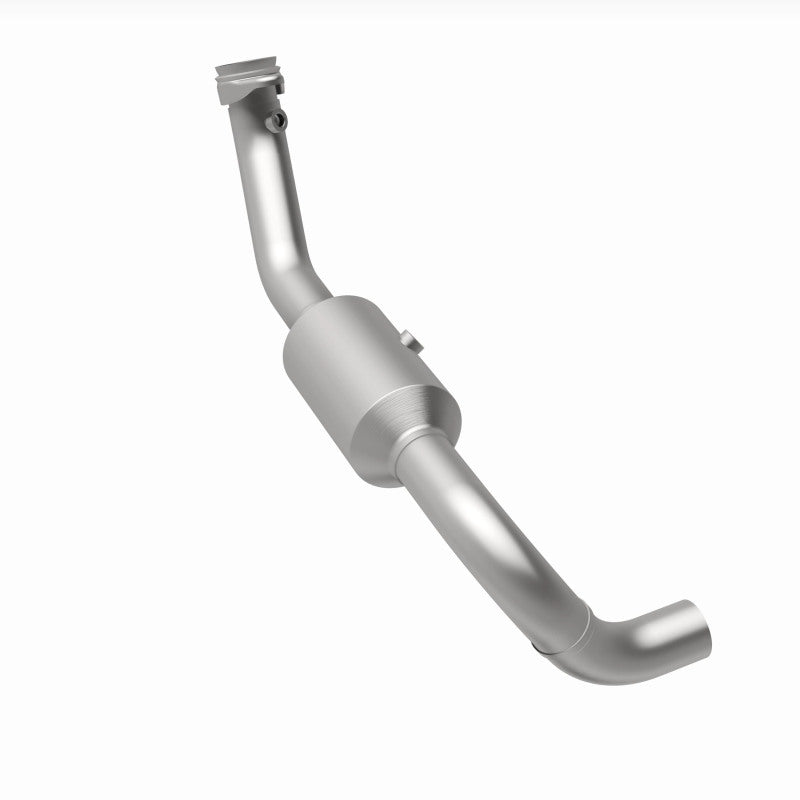 MagnaFlow Ford F-150 OEM Grade Federal / EPA Compliant Direct-Fit Catalytic Converter 21-832 360 Degree Image Set