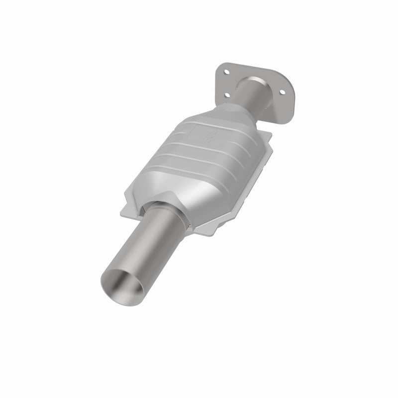 MagnaFlow Cadillac Standard Grade Federal / EPA Compliant Direct-Fit Catalytic Converter 23121 360 Degree Image Set