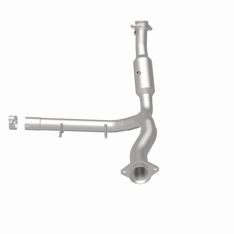 MagnaFlow Ford F-150 OEM Grade Federal / EPA Compliant Direct-Fit Catalytic Converter 21-470 360 Degree Image Set