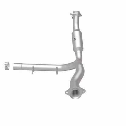 MagnaFlow Ford F-150 OEM Grade Federal / EPA Compliant Direct-Fit Catalytic Converter 21-470 360 Degree Image Set