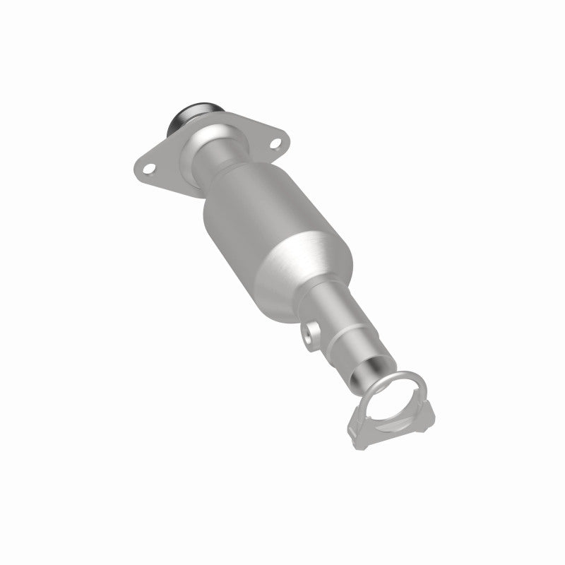 MagnaFlow Toyota Prius OEM Grade Federal / EPA Compliant Direct-Fit Catalytic Converter 51247 360 Degree Image Set