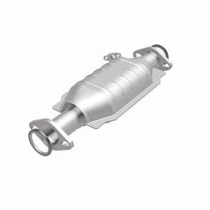 MagnaFlow Toyota Pickup Standard Grade Federal / EPA Compliant Direct-Fit Catalytic Converter 23895 360 Degree Image Set