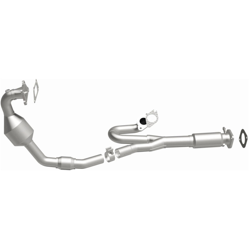 MagnaFlow California Grade CARB Compliant Manifold Catalytic Converter 5582219 Photo - out of package