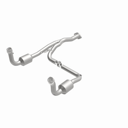 MagnaFlow Jeep Liberty California Grade CARB Compliant Direct-Fit Catalytic Converter 5451186 360 Degree Image Set