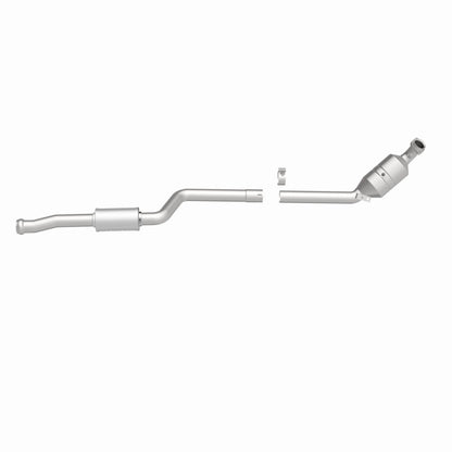 MagnaFlow Mercedes-Benz OEM Grade Federal / EPA Compliant Direct-Fit Catalytic Converter 51916 360 Degree Image Set