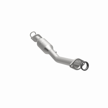 MagnaFlow Nissan Juke OEM Grade Federal / EPA Compliant Direct-Fit Catalytic Converter 52437 360 Degree Image Set