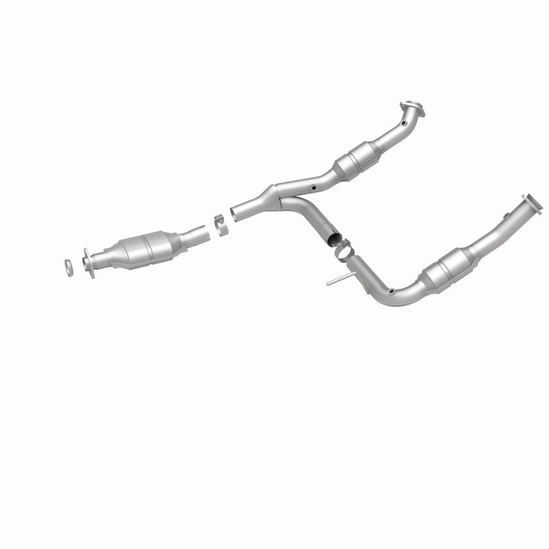 MagnaFlow California Grade CARB Compliant Direct-Fit Catalytic Converter 458028 360 Degree Image Set