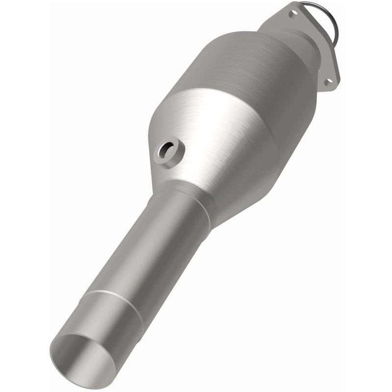 MagnaFlow Volkswagen California Grade CARB Compliant Direct-Fit Catalytic Converter 4481957 Photo - out of package