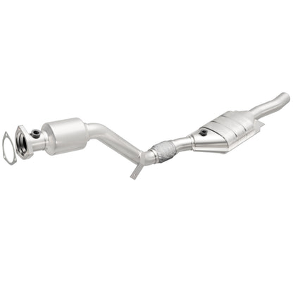 MagnaFlow OEM Grade Federal / EPA Compliant Direct-Fit Catalytic Converter 51589 Photo - Primary