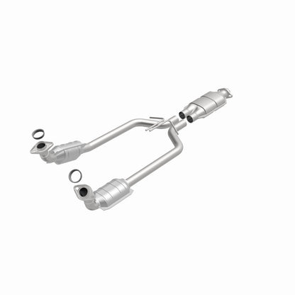 MagnaFlow Standard Grade Federal / EPA Compliant Direct-Fit Catalytic Converter 23351 360 Degree Image Set