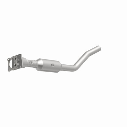 MagnaFlow OEM Grade Federal / EPA Compliant Direct-Fit Catalytic Converter 49192 360 Degree Image Set