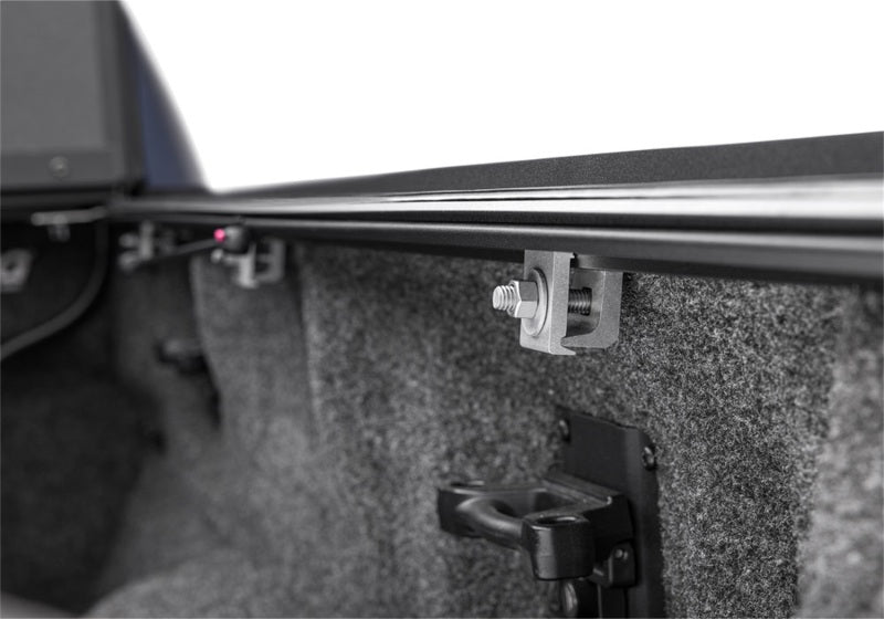 Extang 20-23 Jeep Gladiator JT w/o Rail System 5ft. Bed Endure ALX 80895 80895 Photo - Mounted