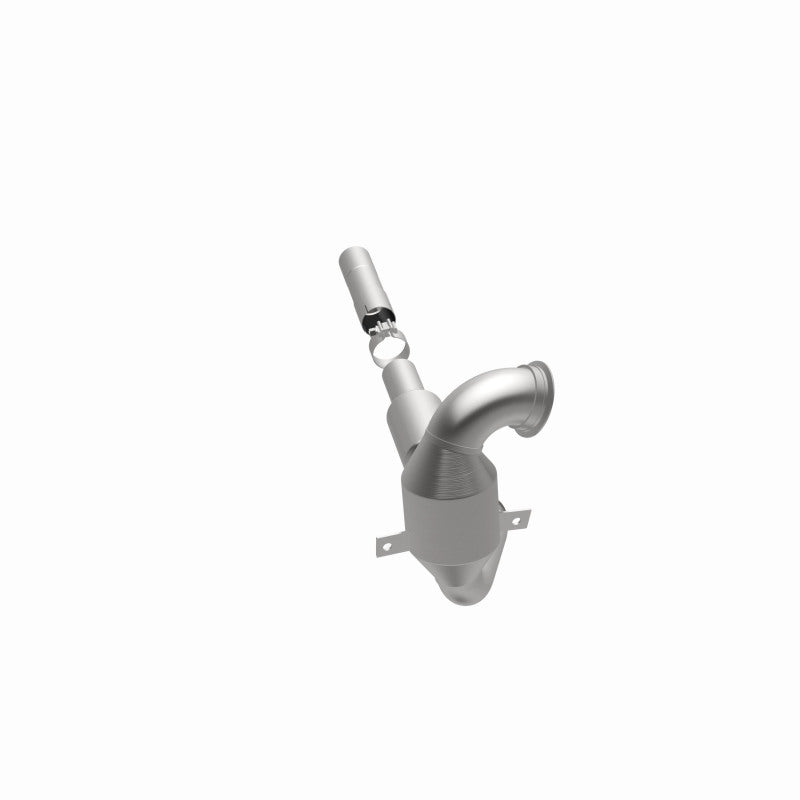 MagnaFlow OEM Grade Federal / EPA Compliant Direct-Fit Catalytic Converter 21-581 360 Degree Image Set