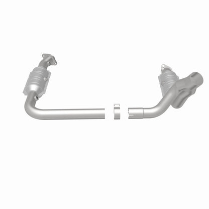 MagnaFlow Dodge Ram 1500 OEM Grade Federal / EPA Compliant Direct-Fit Catalytic Converter 52451 360 Degree Image Set