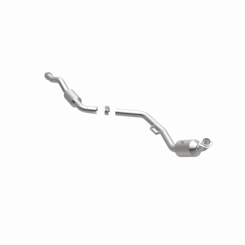 MagnaFlow Mercedes-Benz E350 California Grade CARB Compliant Direct-Fit Catalytic Converter 551665 360 Degree Image Set