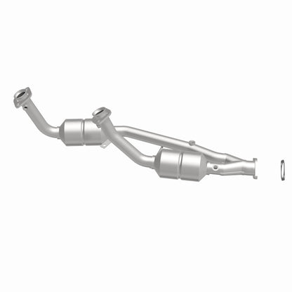 MagnaFlow Ford Windstar HM Grade Federal / EPA Compliant Direct-Fit Catalytic Converter 23382 360 Degree Image Set