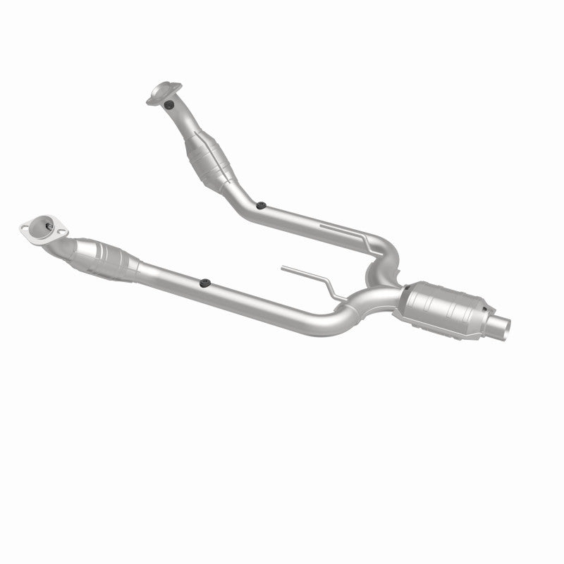 MagnaFlow HM Grade Federal / EPA Compliant Direct-Fit Catalytic Converter 23343 360 Degree Image Set